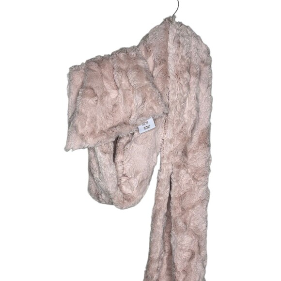 Aspyn Grove Rosewater Bella Scarf New! - Picture 3 of 7